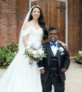 阿妮塔正在7月30日连发Story还击：晒出婚礼跟拍